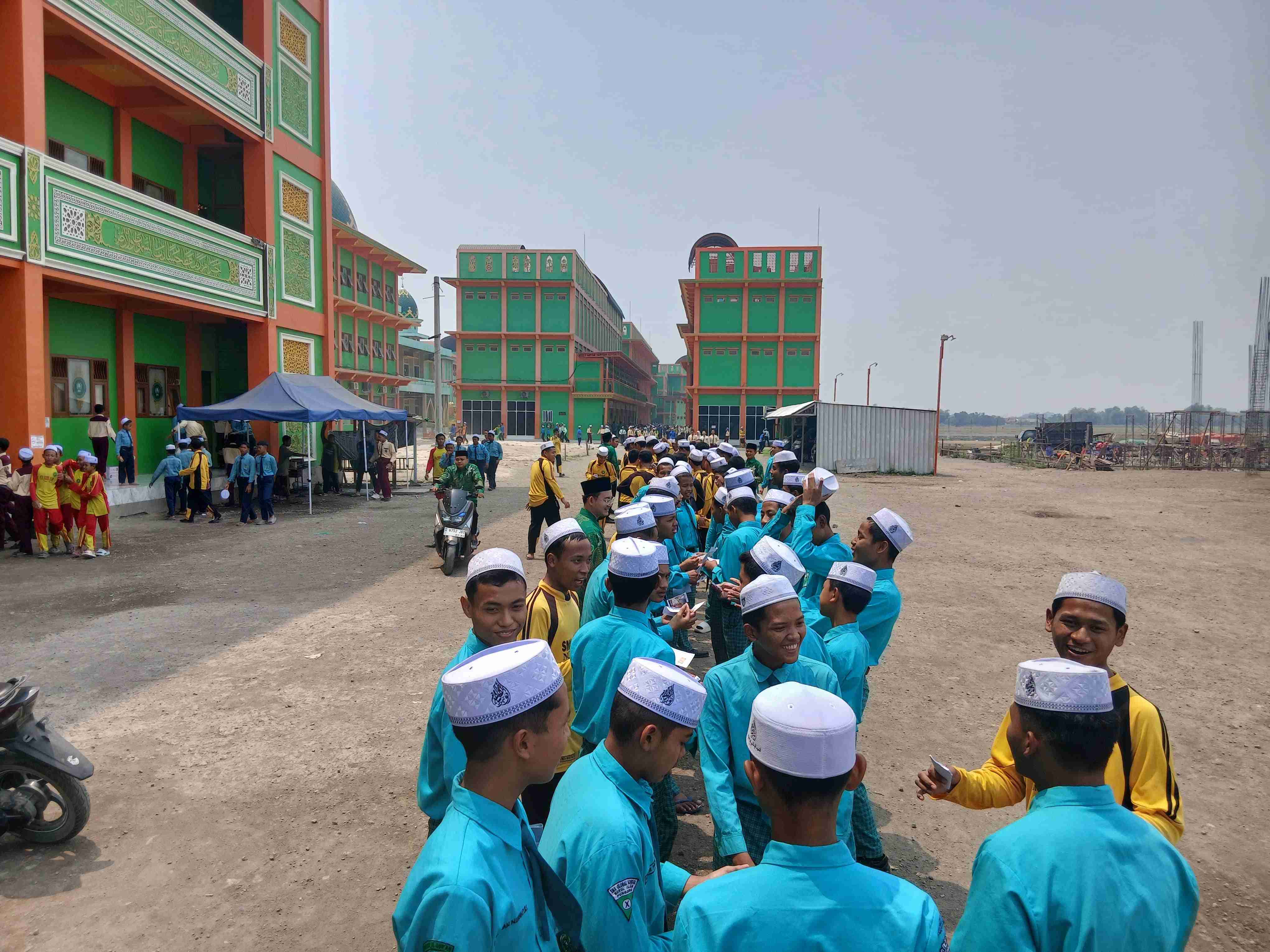 Chit Chat Challenge SMA Global School Nurul Islam